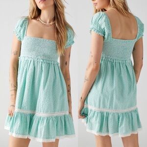 Urban Outfitters Marseille Gingham Smocked Babydoll Mini Dress Mint Green Large
